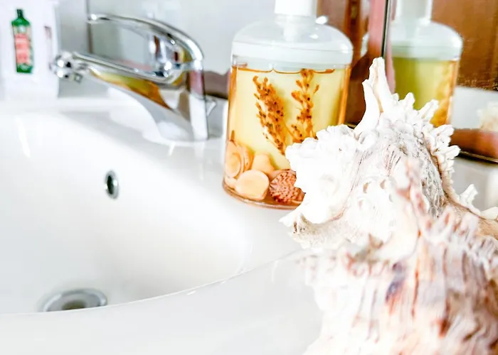 아파트 Catona House