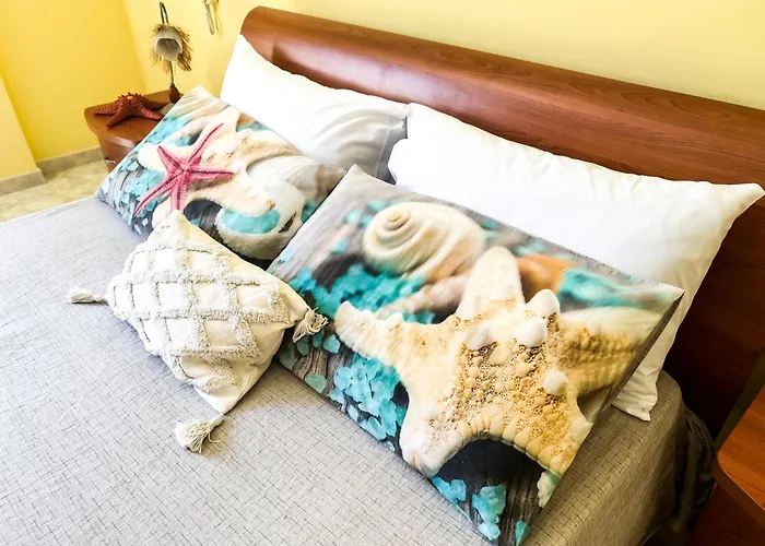 Catona House オートラント